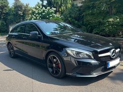 Schwarz Gebraucht 2019 Mercedes CLA180 Shooting Brake Kombi | 8.500 €