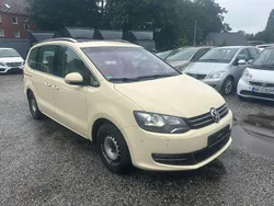 Braun Gebraucht 2012 VW Sharan Highline Van / Kleinbus | 3.900 € (Fairer Preis)
