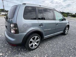 Grau Gebraucht 2008 VW Touran Cross Van / Kleinbus | 9.300 € (Teuer)