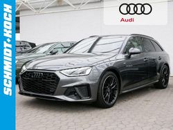 Grau Gebraucht 2024 Audi A4 S-Line Kombi | 44.950 €