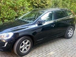 Schwarz Gebraucht 2016 Volvo XC60 SUV | 12.100 €