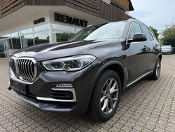 Grau Gebraucht 2020 BMW X5 xLine SUV | 43.950 € (Fairer Preis)