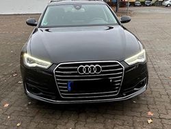 Schwarz Gebraucht 2015 Audi A6 Ambiente Kombi | 23.000 €