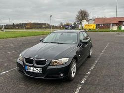 Schwarz Gebraucht 2009 BMW 320 Limousine | 5.800 € (Guter Preis)