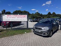 Grau Gebraucht 2017 Mitsubishi Space Star Diamant Edition Kleinwagen | 7.499 € (Fairer Preis)