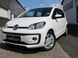 Weiß Gebraucht 2017 VW up! high up! Kleinwagen | 7.735 € (Fairer Preis)