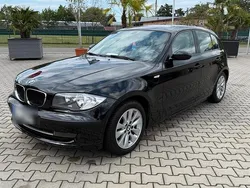 Schwarz Gebraucht 2009 BMW 118 Kleinwagen | 4.500 € (Fairer Preis)
