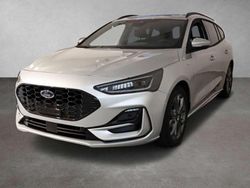 Polarsilber metallic Gebraucht 2024 Ford Focus ST-Line Kombi | 22.490 € (Superpreis)