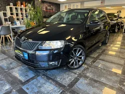 Schwarz Gebraucht 2015 Skoda Rapid Limousine | 10.450 € (Fairer Preis)
