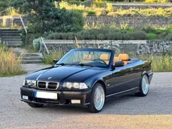 Schwarz Gebraucht 1997 BMW 320 Cabriolet M Sport Cabrio | 8.900 € (Fairer Preis)