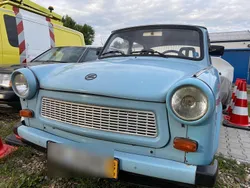 Blau Gebraucht 1989 Trabant 601 Kleinwagen | 2.900 €