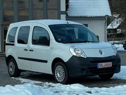 Weiß Gebraucht 2009 Renault Kangoo Expression Van / Kleinbus | 4.200 € (Fairer Preis)