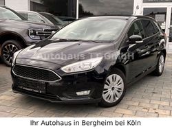 Schwarz Gebraucht 2015 Ford Focus Trend Kombi | 5.950 € (Fairer Preis)