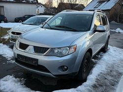 Grau Gebraucht 2009 Mitsubishi Outlander SUV | 2.200 € (Superpreis)