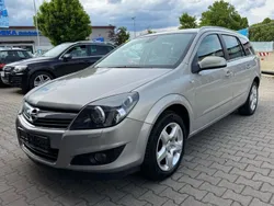 Grau Gebraucht 2009 Opel Astra Innovation Limousine | 1.450 € (Superpreis)
