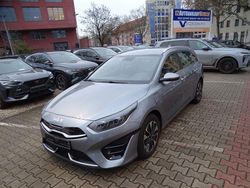 Grau Gebraucht 2022 Kia Ceed Sportswagon Vision Kombi | 21.500 € (Fairer Preis)