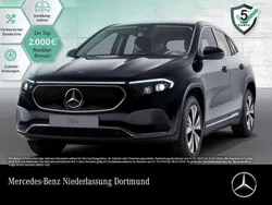 Kosmosschwarz Gebraucht 2022 Mercedes EQA250 Advanced SUV | 30.490 € (Fairer Preis)