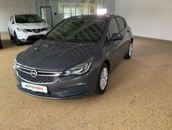 Grau Gebraucht 2016 Opel Astra Edition Limousine | 9.770 € (Fairer Preis)