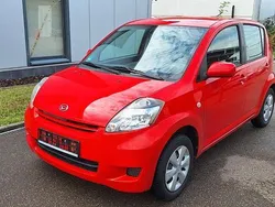 Rot Gebraucht 2009 Daihatsu Sirion Kleinwagen | 2.200 € (Fairer Preis)
