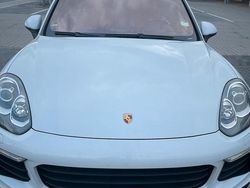 Weiß Gebraucht 2015 Porsche Cayenne SUV | 27.500 € (Guter Preis)