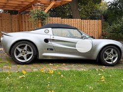 Silber Gebraucht 1999 Lotus Elise Cabrio | 32.950 €