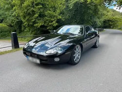 Schwarz Gebraucht 2003 Jaguar XKR Coupé | 31.900 €