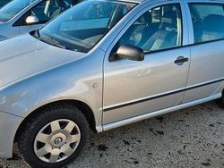 Silber Gebraucht 2007 Skoda Fabia Kombi | 700 € (Superpreis)