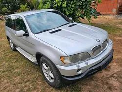 Silber Gebraucht 2003 BMW X5 SUV | 4.000 €