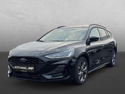Schwarz Gebraucht 2024 Ford Focus ST-Line X Limousine | 24.880 € (Guter Preis)