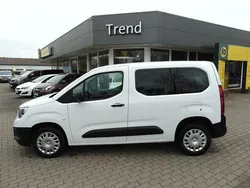 Weiß Gebraucht 2023 Opel Combo Life Limousine | 21.950 € (Fairer Preis)