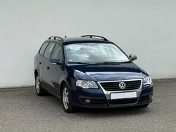 Blau Gebraucht 2010 VW Passat Trendline Kombi | 1.999 € (Fairer Preis)