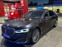 Grau Gebraucht 2019 BMW 740L Exclusive Limousine | 35.400 € (Fairer Preis)