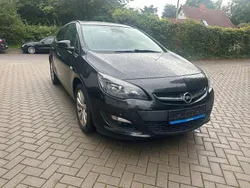 Schwarz Gebraucht 2016 Opel Astra Style Kombi | 4.899 € (Fairer Preis)