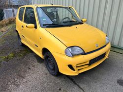 Gelb Gebraucht 2000 Fiat Seicento Kleinwagen | 695 € (Fairer Preis)