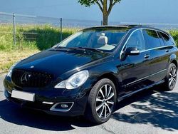 Schwarz Gebraucht 2006 Mercedes R320 Van / Kleinbus | 5.299 € (Teuer)