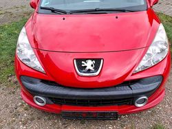 Rot Gebraucht 2008 Peugeot 207 Kleinwagen | 1.600 € (Guter Preis)