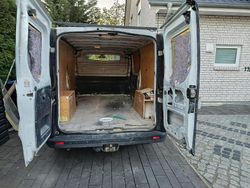 Weiß Gebraucht 2016 Renault Traffic Limousine | 6.500 €