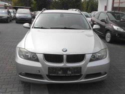 Silber Gebraucht 2006 BMW 318 Kombi | 1.499 € (Superpreis)