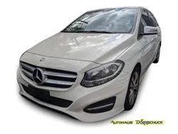 Weiß Gebraucht 2015 Mercedes B180 Urban Van / Kleinbus | 13.690 € (Fairer Preis)