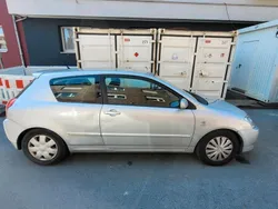 Grau Gebraucht 2003 Toyota Corolla Sol Kleinwagen | 2.300 € (Etwas zu teuer)