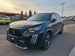 Schwarz Gebraucht 2024 Peugeot 2008 Allure SUV | 18.999 € (Guter Preis)