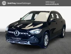 Nachtschwarz Gebraucht 2021 Mercedes GLA200 SUV | 34.755 € (Fairer Preis)