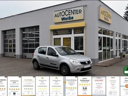 Grau Gebraucht 2009 Dacia Sandero Ambiance Kleinwagen | 1.990 € (Fairer Preis)