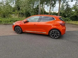 Orange Gebraucht 2020 Renault Clio V Intens Kleinwagen | 12.700 € (Etwas zu teuer)