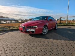 Rot Gebraucht 2007 Alfa Romeo Brera Coupé | 3.800 € (Fairer Preis)