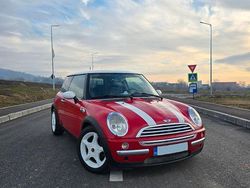 Rot Gebraucht 2002 Mini Cooper Kleinwagen | 2.500 €