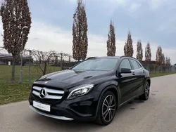 Schwarz Gebraucht 2014 Mercedes GLA200 SUV | 14.800 € (Fairer Preis)