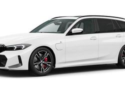 Weiß Gebraucht 2025 BMW 330e Comfort Edition Kombi | 52.242 € (Teuer)