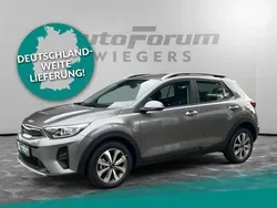 Grau Neu 2025 Kia Stonic Vision SUV | 25.369 € (Teuer)