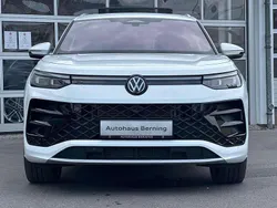 Oryxweiß perlmutteffekt Gebraucht 2025 VW Tayron R-line SUV | 55.990 € (Guter Preis)